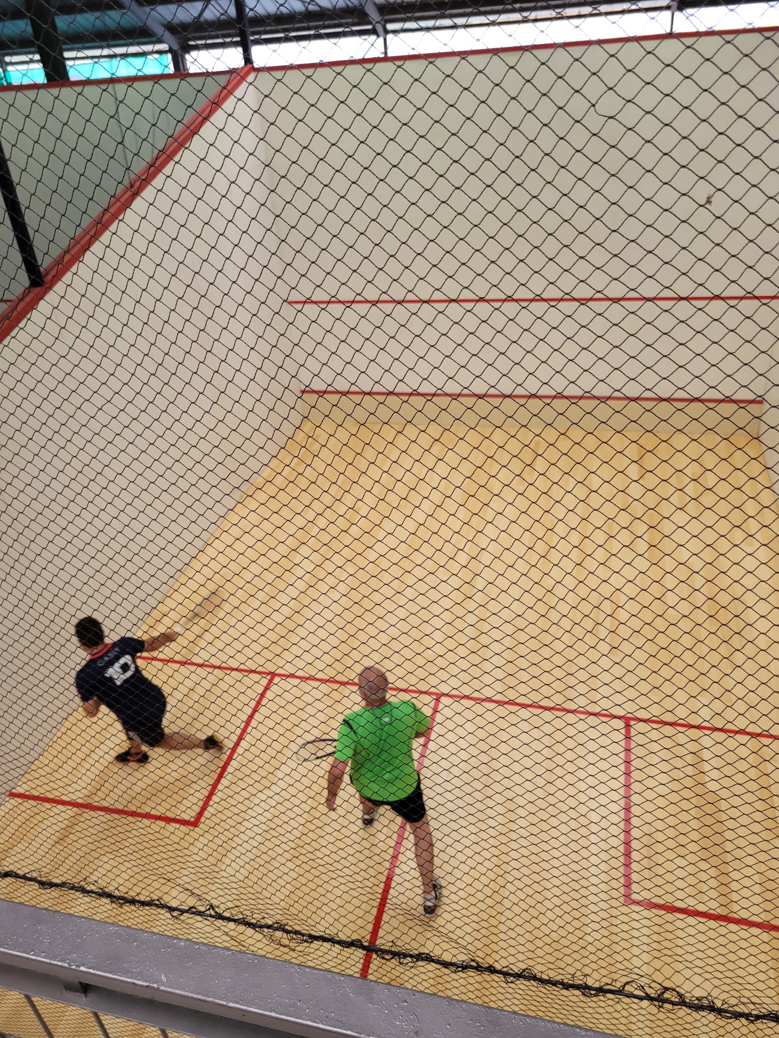 Camarg'anim Arles Padel/Squash/Badminton/Tennis/Pickleball/Zumba/Pilates/Fitness/Danse/Anniversaire/Team Building