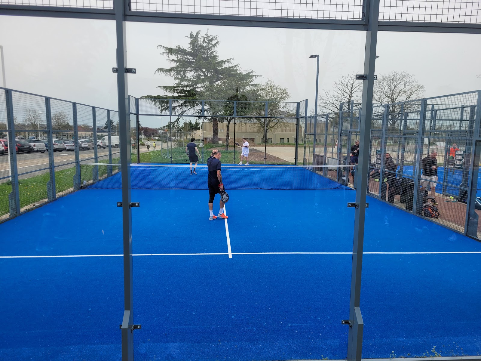 ES BONCHAMP TENNIS PADEL