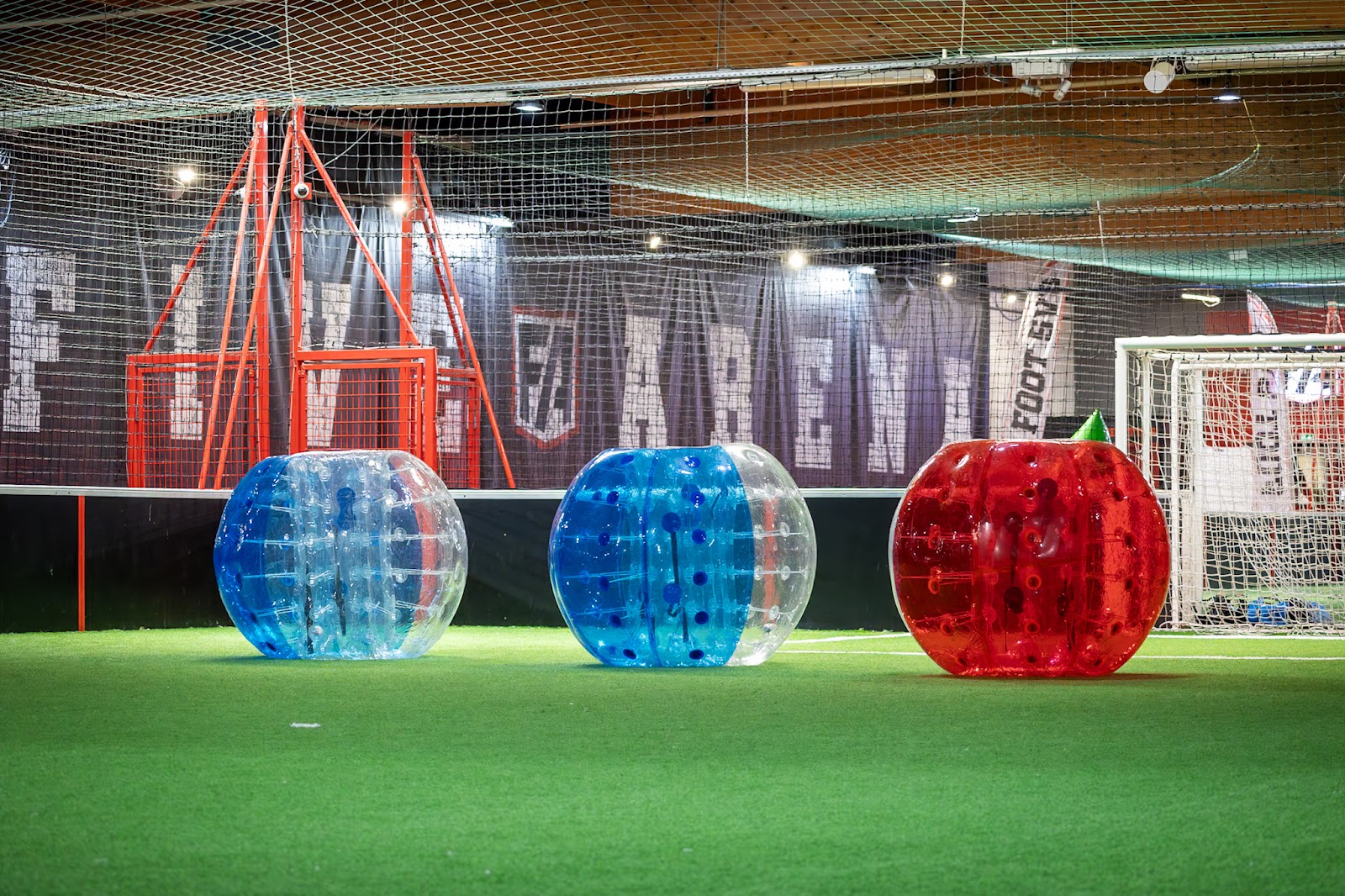 FIVE ARENA - 5 FIVE ⚽️ & 2 PADEL 🎾