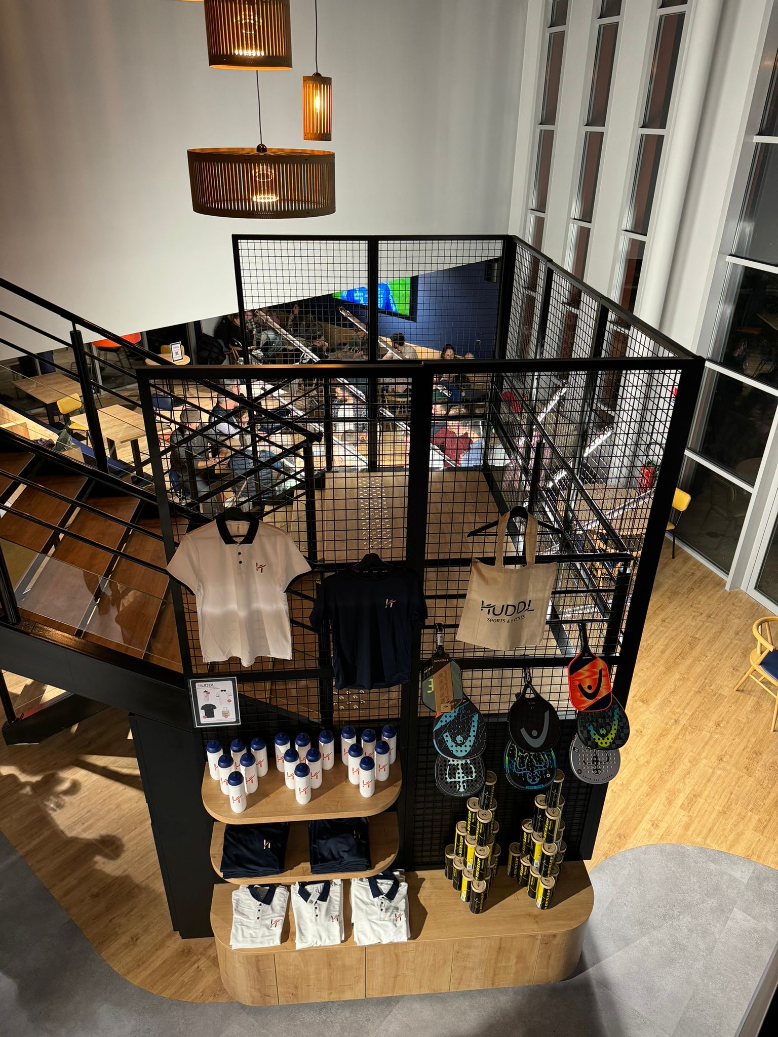 HuddL La Roche - Padel, Foot5, Pickleball, Séminaire, Bar & Restaurant