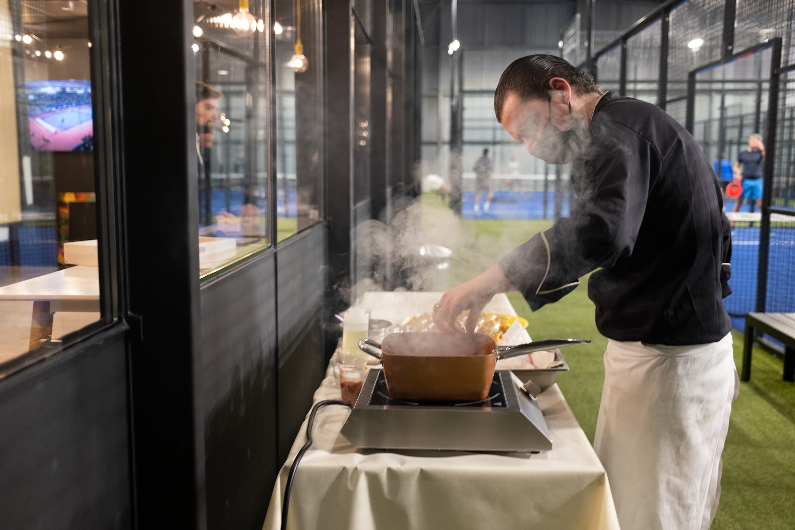 PadelShot Caen Mondeville - Padel et Badminton - Bar Restaurant