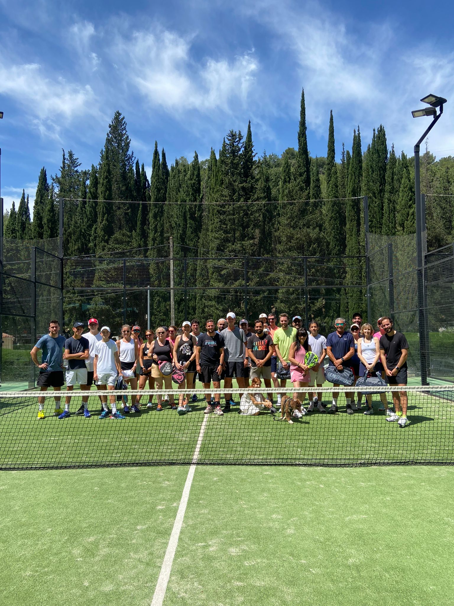 Tennis Club Les Acacias | Tennis & Padel & Calcetto & Piscine & Snack